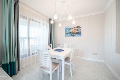 La Mer Luxury Apartments