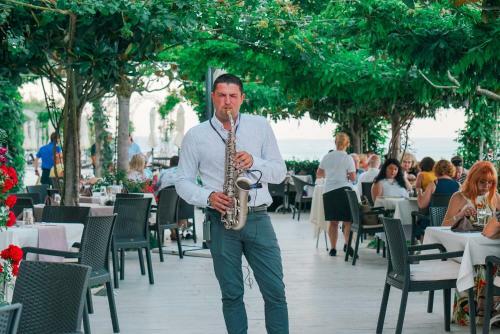 La Mer Luxury Apartments