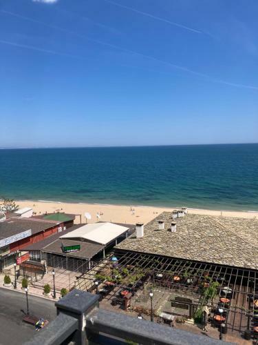 First Line Sirena Beach Apartment