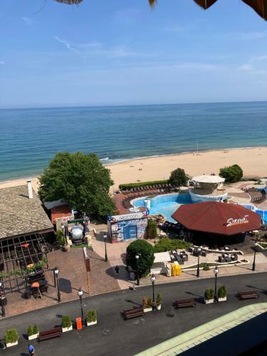 First Line Sirena Beach Apartment