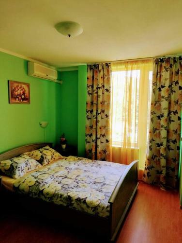 Summer Apartments Destination Bulgaria 2000 Crown,imperial,panorama Fort