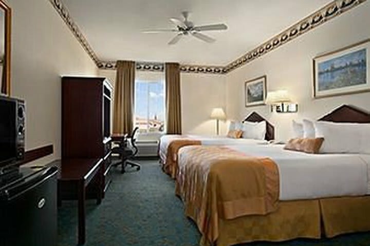 Hotel Ramada Williams