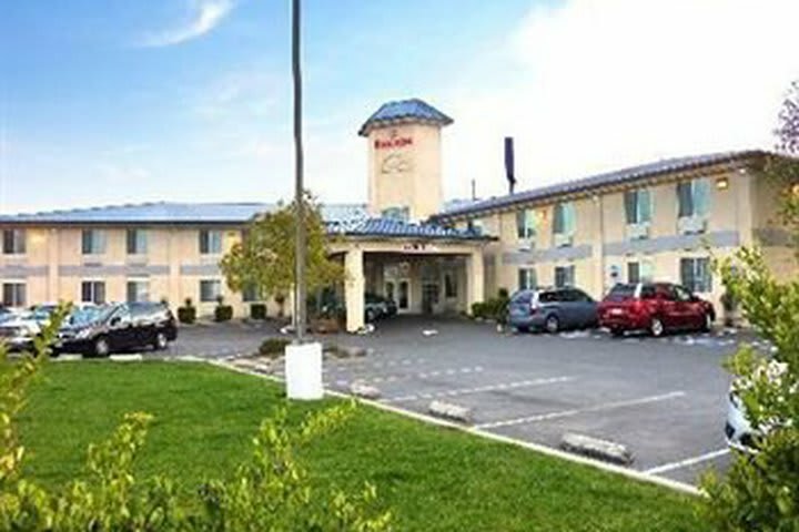 Hotel Ramada Williams