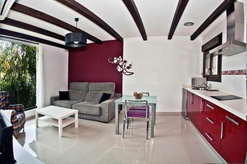 Apartamentos El Roble