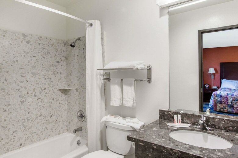 Hotel Days Inn Fremont