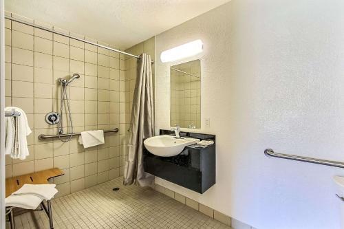 Motel 6 Fremont North