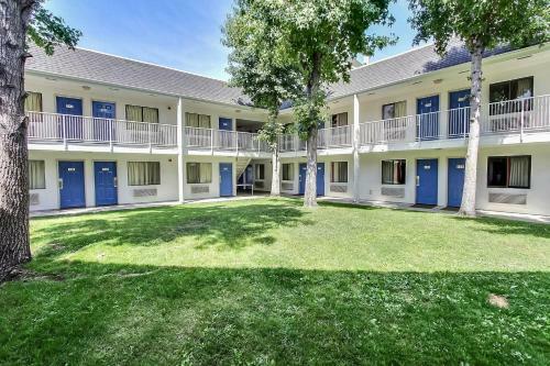 Motel 6 Fremont North