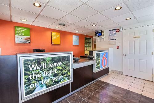 Motel 6 Fremont North