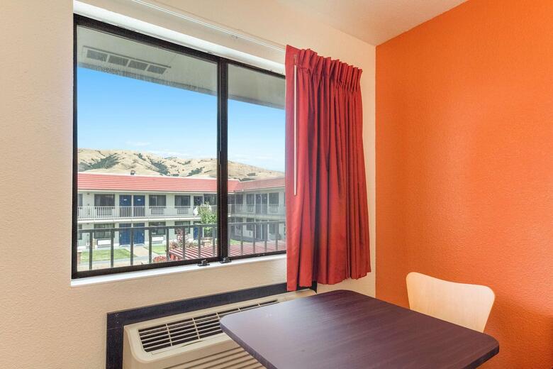 Motel 6 Fremont South