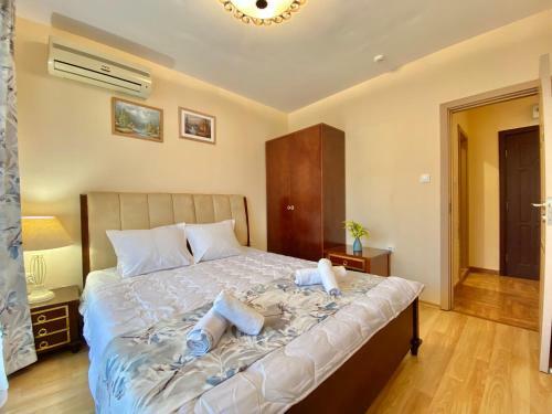 Royal Bay 2 - Private Apartment - Bsr