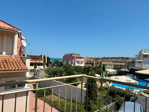 Private One-bedroom Apartment With Balcony In Sozopol