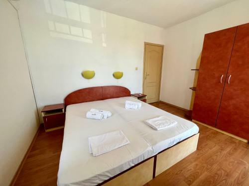Private One-bedroom Apartment With Balcony In Sozopol