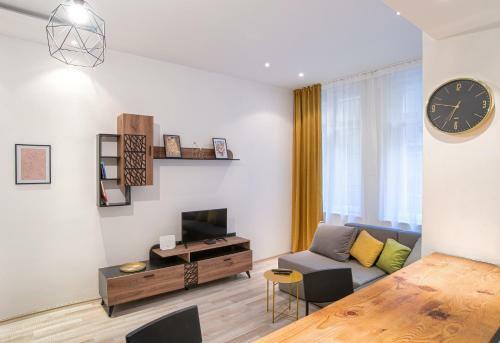 Bilyana's Top Central Apartment