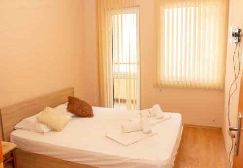 Spacious&central 2-bd Apartment In Varna With Parking