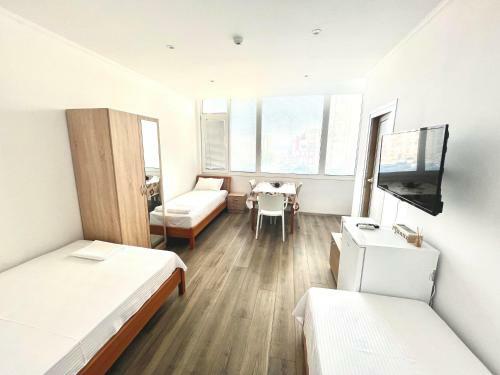 E-home Apartments