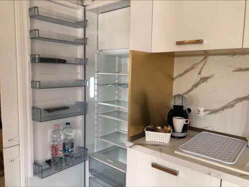 Luxury Two Bedroom Apartment With Private Parking