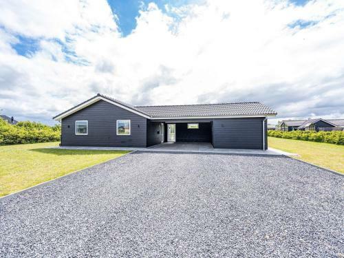 Holiday Home Tarm Lxxi