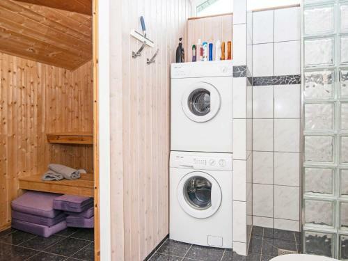 Holiday Home Tarm Lxxiv