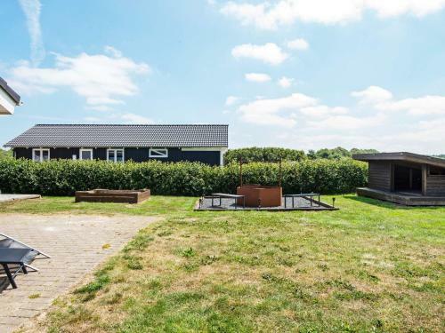 Holiday Home Tarm Lxxv