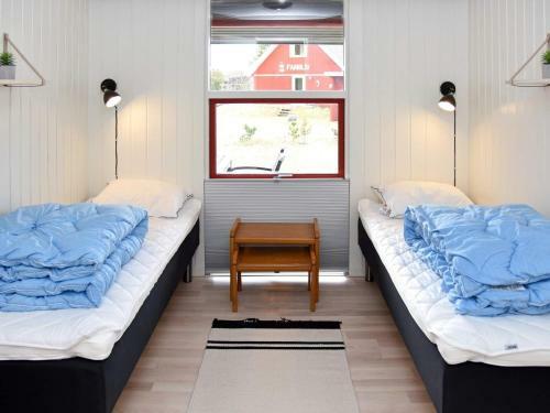 Holiday Home Fan� Ccvi