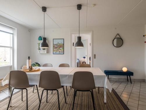 Holiday Home Fan� Ccvi