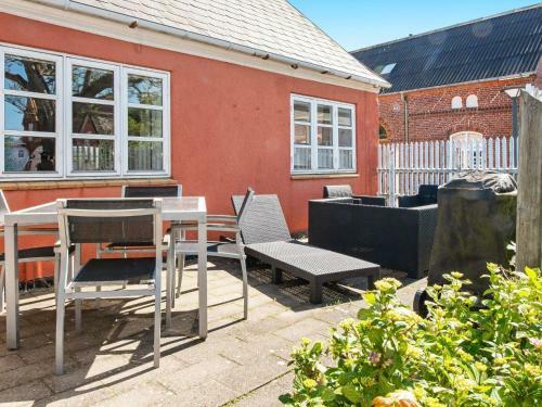 Holiday Home Fan� Ccviii