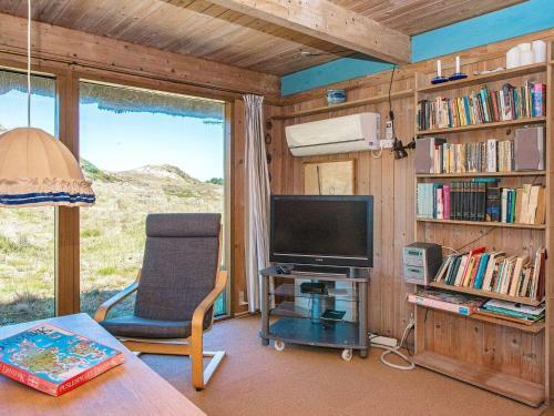 Holiday Home Fan� Ccvii