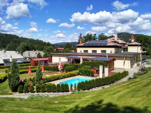 Hostal Pension Schaumann?v Dv?r