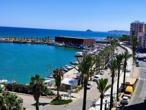Apartamento �tico Frente Al Mar