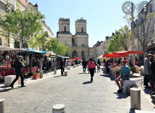 Apartamento Studio Climatis� Et R�nov� En Plein C?ur D?auch