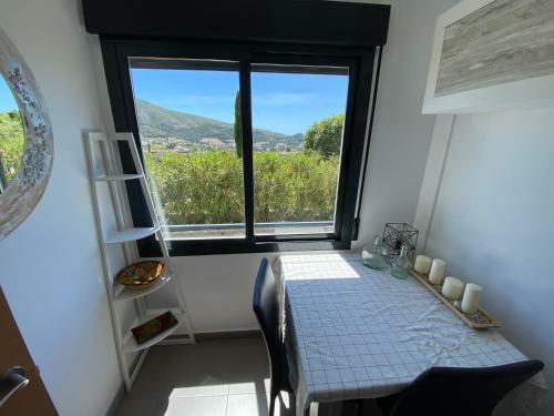 Boutique Apartment With Sea View