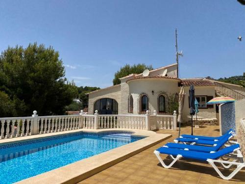 At349 Villa Andromeda