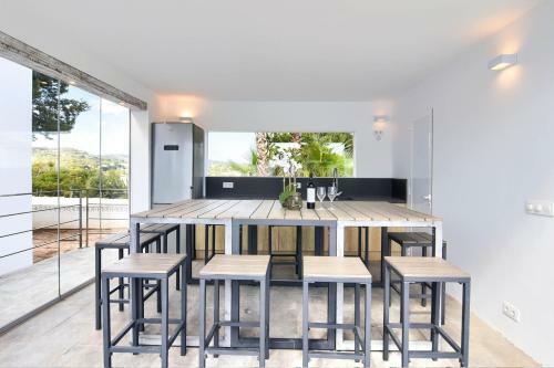 Villa Graham Holiday Rentals - Calma