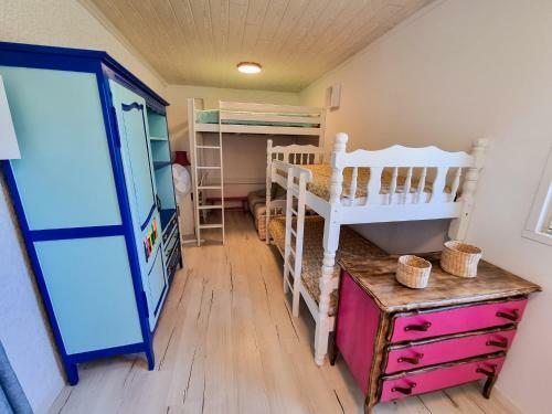 La Cabane Des Pr�s ~maison Chaleureuse Proche Lac