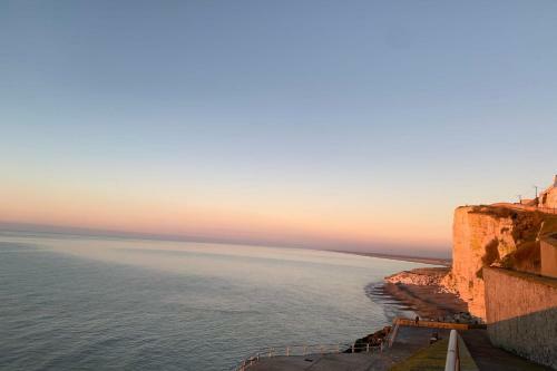 Apartamento L'escapade Ensoleill�e Studio � Deux Pas De La Mer