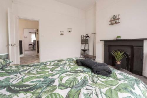 Superb House - 2 Lorn Street