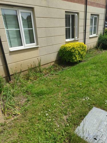 Immaculate 1-bed Apartment In Borehamwood