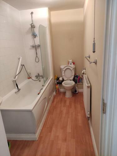 Immaculate 1-bed Apartment In Borehamwood