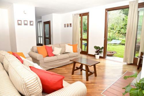 Apartamento Casa Lory With Private Garden