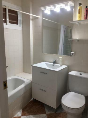 �guila Apartamento Con Vistas Al Jardin