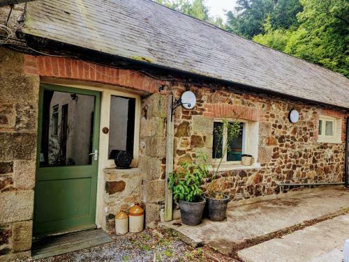 Horseshoe Cottage