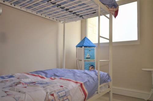 36 Sandown Bay Holiday Centre