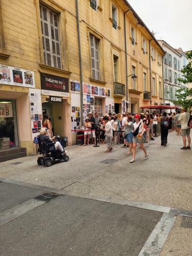 Apartamento Studio Centre Ville Avignon