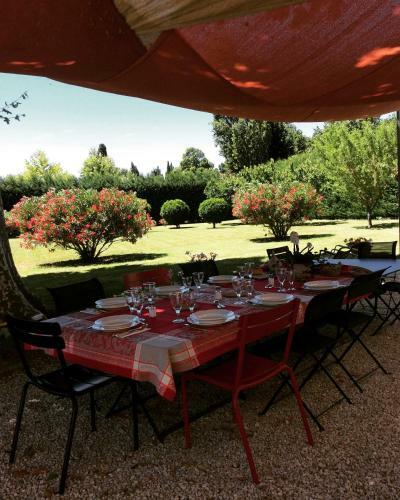 Bed & Breakfast La Ferme De Gigognan