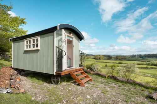 The Heron Shepherds Hut At Lyth Valley