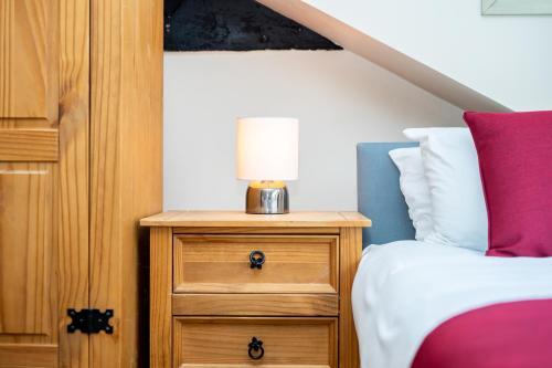 Two Pound Cottage By Cliftonvalley Apartments
