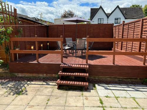 Two Pound Cottage By Cliftonvalley Apartments