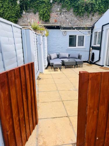 Apartamento Harbour View Ground Floor Flat With Private Parking, Only 5 Mins Walk To Harbour