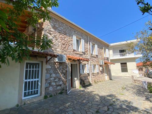 Apartamento Studio Lakis Barbajonn's Stone House