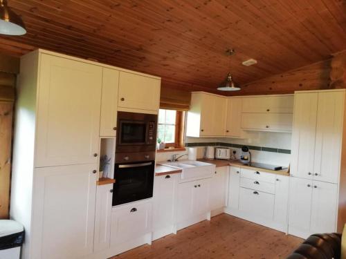 Le Log Cabin 18